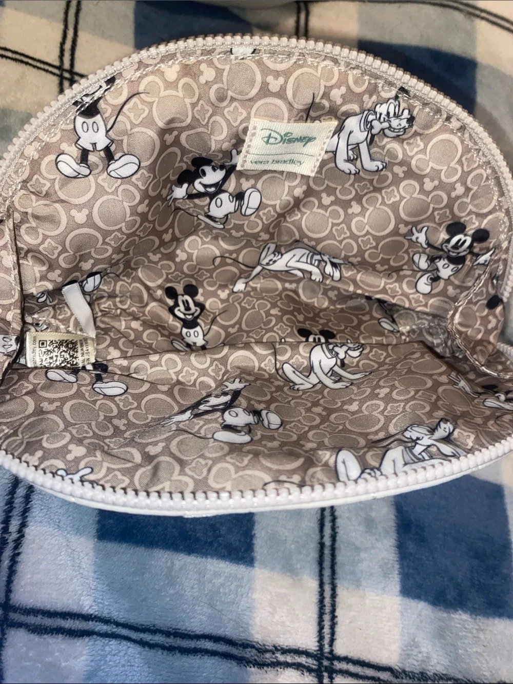 Vera Bradley small vera